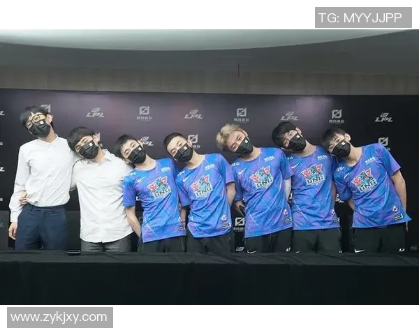 王者荣耀巨献：深入解析LNG战队的耐力与战术之道